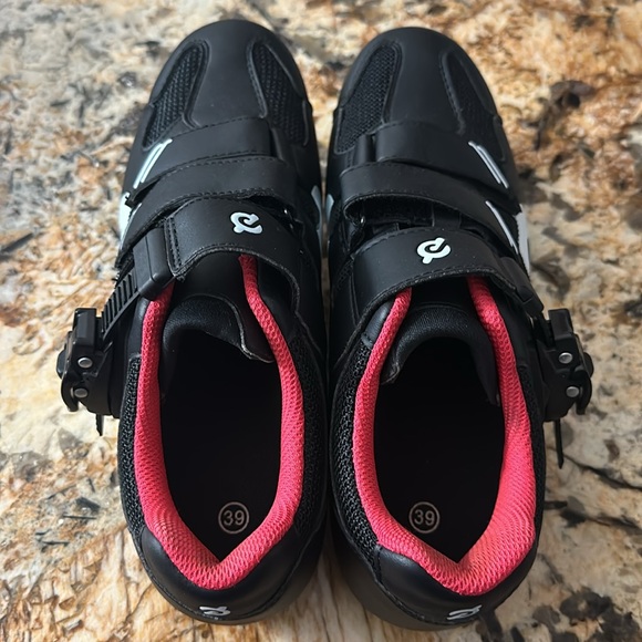 Peloton Cycling Shoes for Peloton Bike and Bike+ - Picture 5 of 13